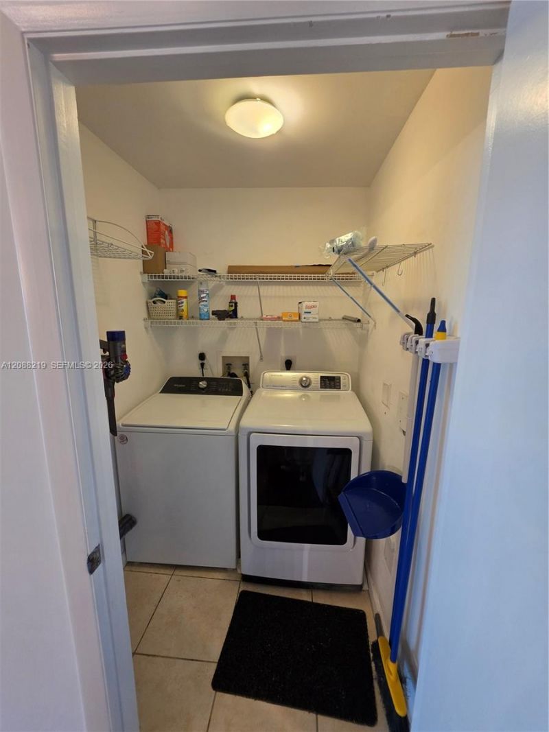 3340 NE 190th St, Unit 705, Aventura, FL 33180 Photo