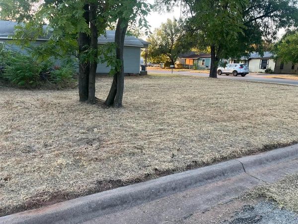 900 Chance Street , Wichita Falls, TX 76301