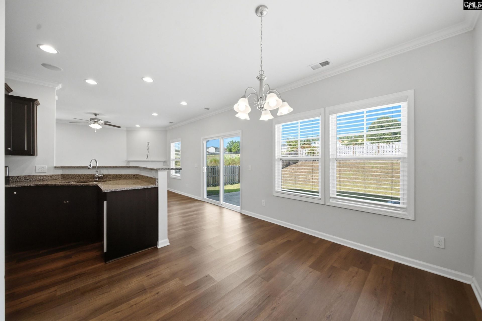 1033 Winter Way  Photo 12