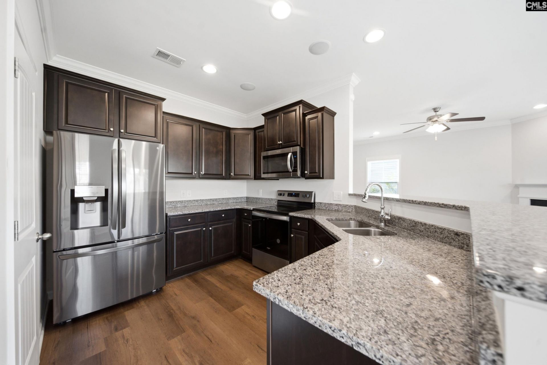 1033 Winter Way  Photo 13