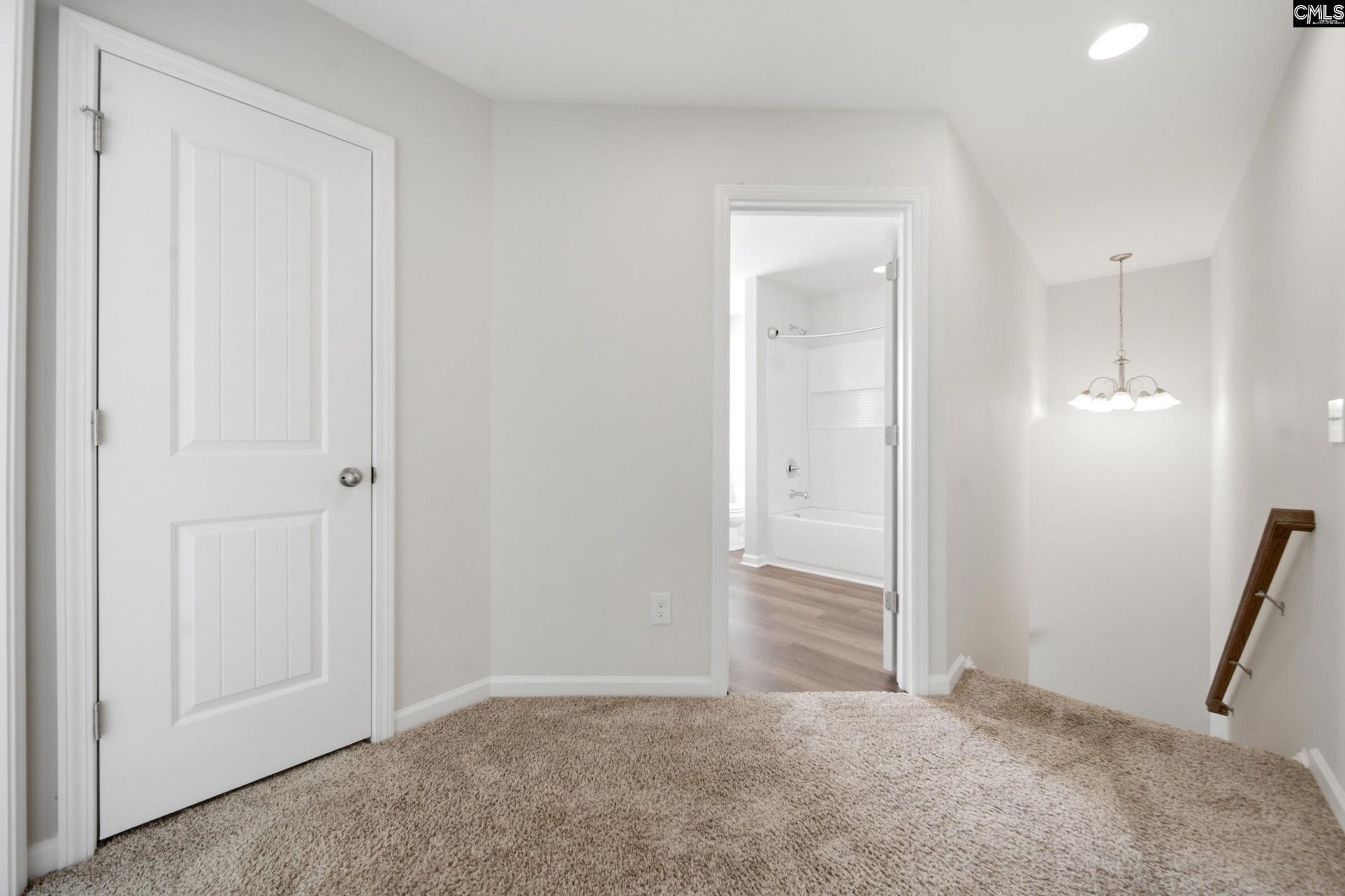 1033 Winter Way  Photo 16