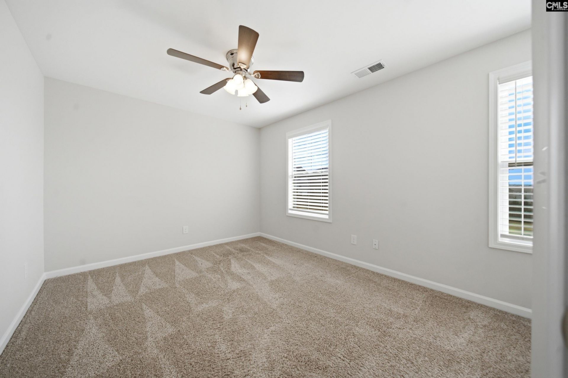 1033 Winter Way  Photo 18