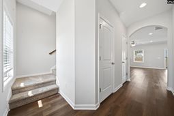 1033 Winter Way  photo 4