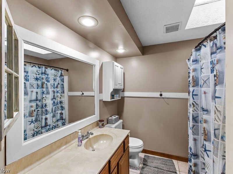 3597 Stratavon Drive NW, North Canton, OH 44720 Photo 13