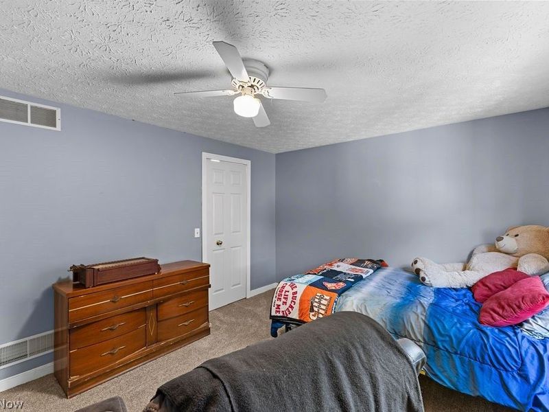 3597 Stratavon Drive NW, North Canton, OH 44720 Photo 21