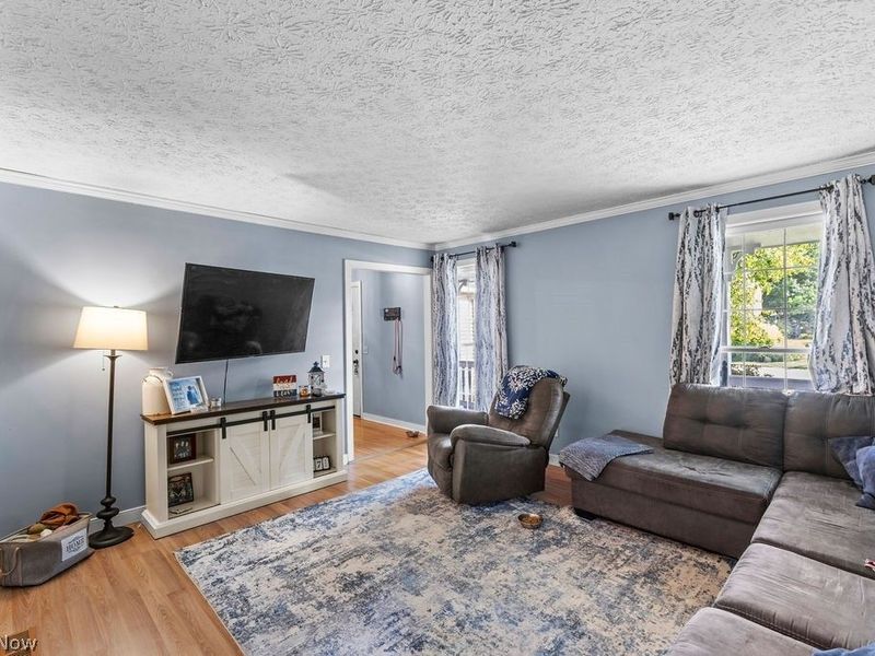 3597 Stratavon Drive NW, North Canton, OH 44720 Photo 6