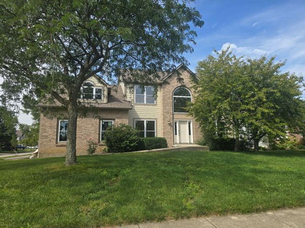 5842 Meadowbrook Lane , Hilliard, OH 43026