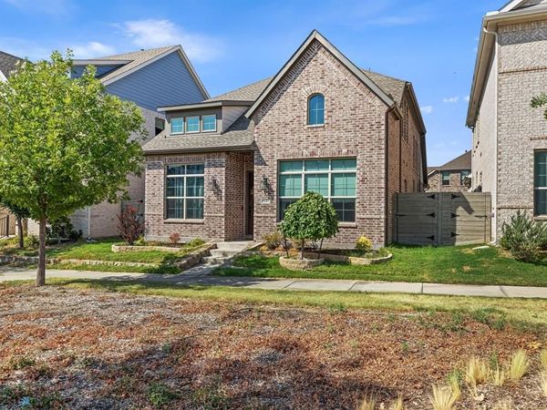 5227 Mareliz Lane , Sachse, TX 75048