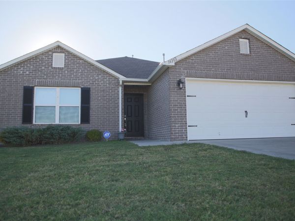 14202 N 74 East Avenue, Collinsville, OK 74021