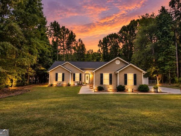 295 Hayward Bishop Way, Senoia, GA 30276