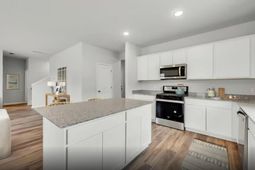 1121 Rockshire Drive  photo 4