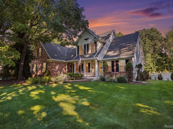 4909 Yax Pointe Drive , Marion Township, Mi 48843