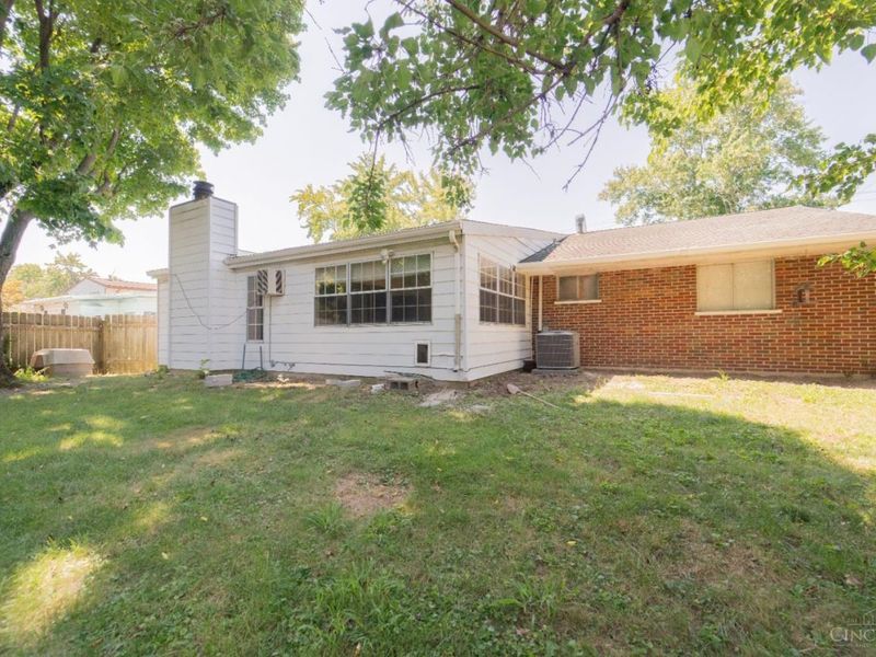 12180 Chesterdale Road, Sharonville, OH 45246 Photo 17