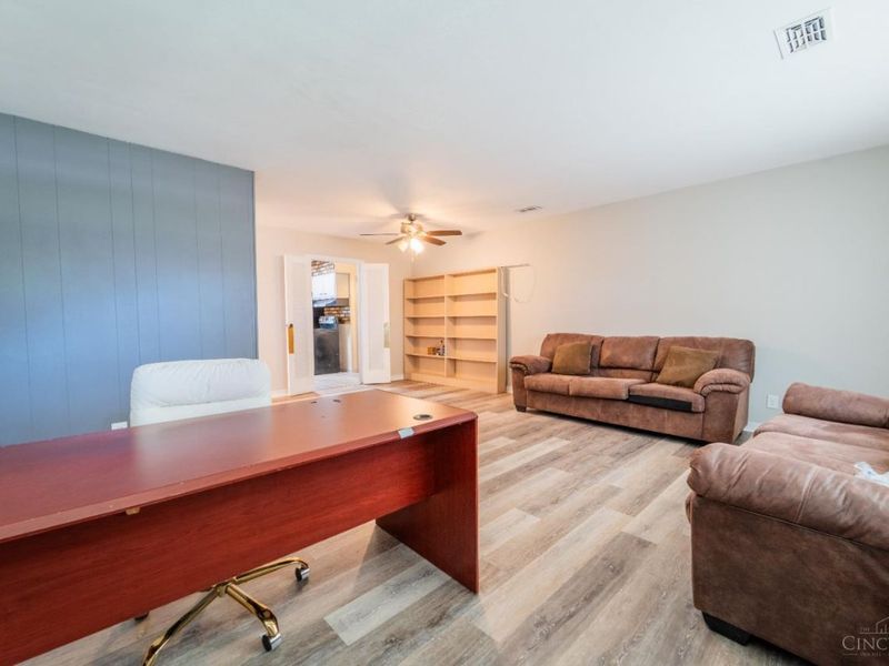 12180 Chesterdale Road, Sharonville, OH 45246 Photo 8