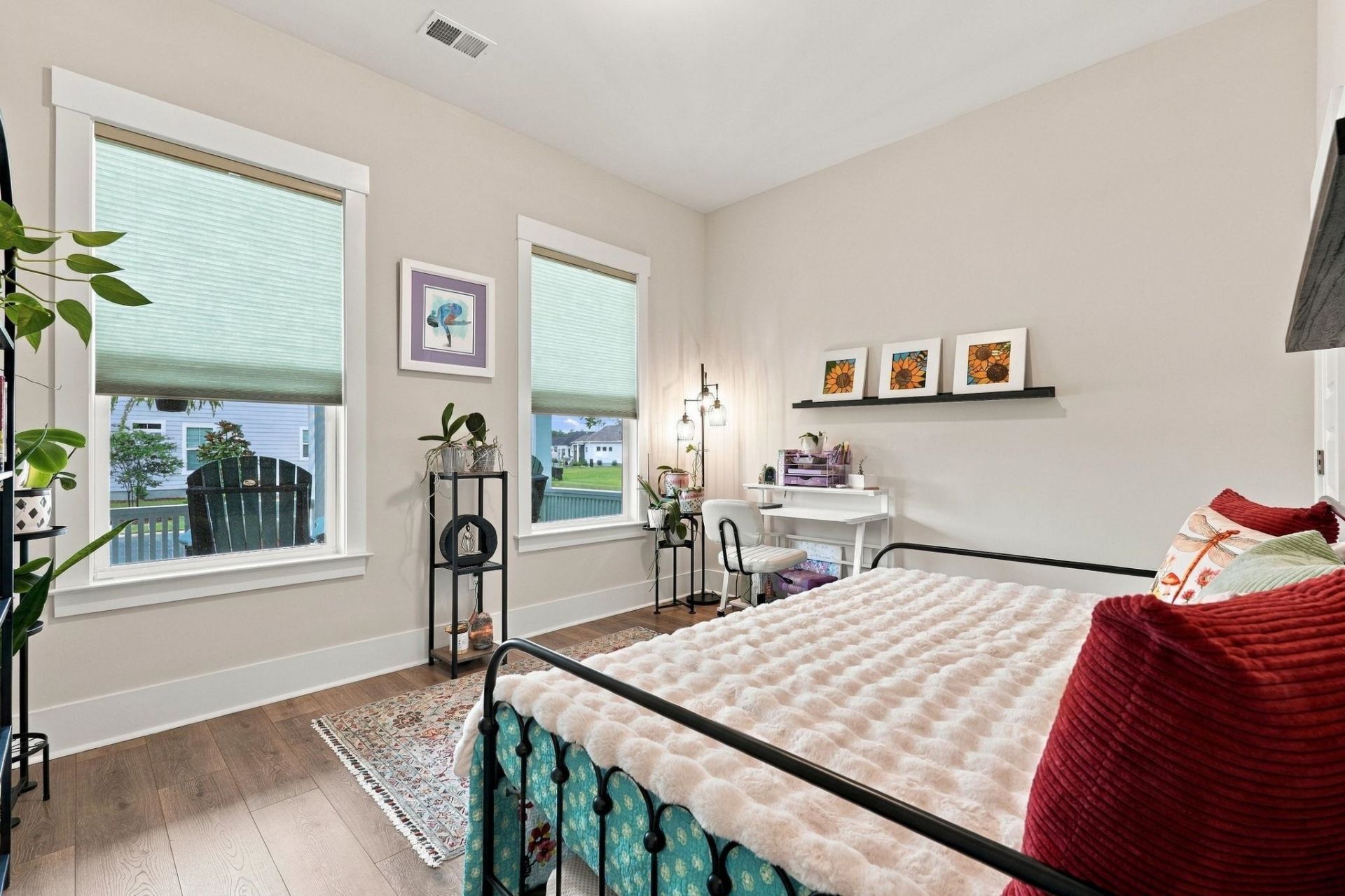 6492 Berg St. Photo 36