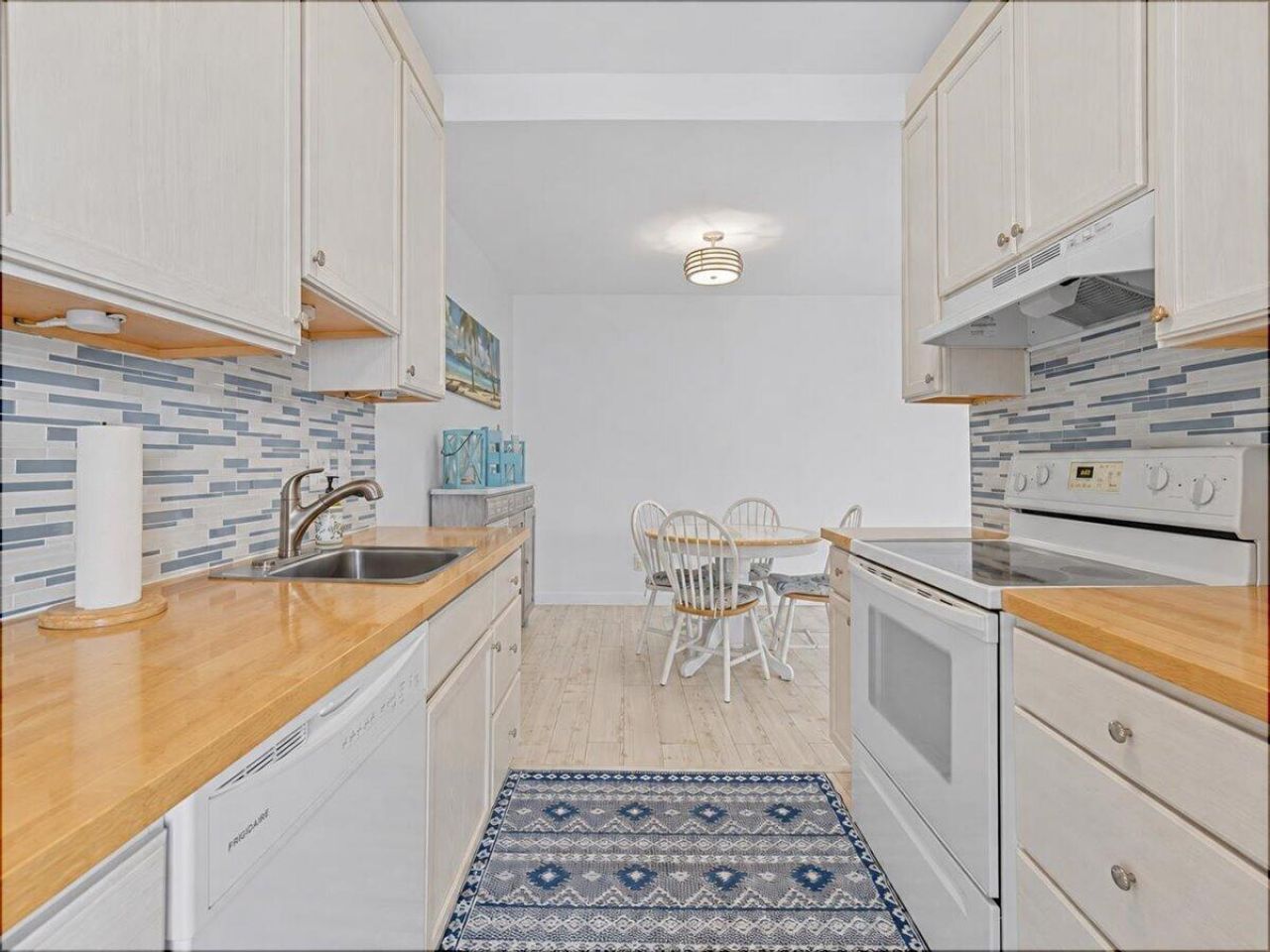 131 Doolen Court, Unit 309, North Palm Beach, FL 33408 Photo