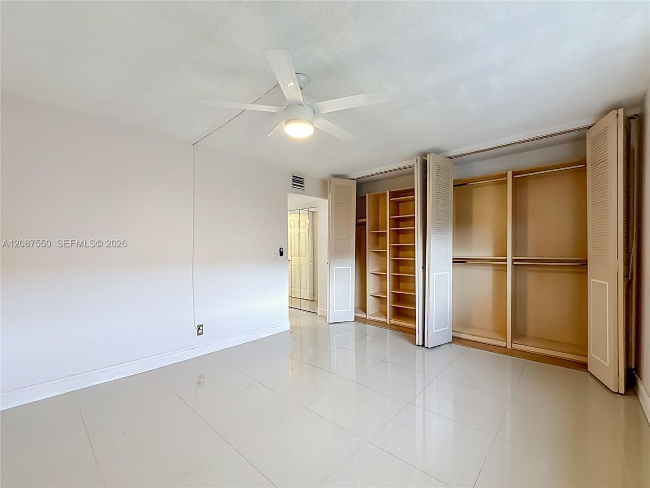 1600 Tallwood Ave, Unit 204, Hollywood, FL 33021 Photo