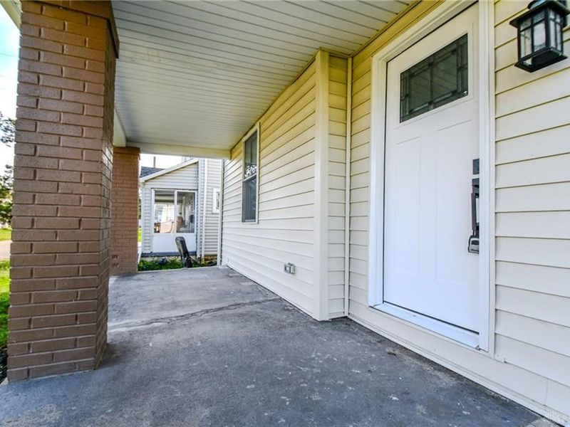 704 Clegg Street, Dayton, OH 45417 Photo 3