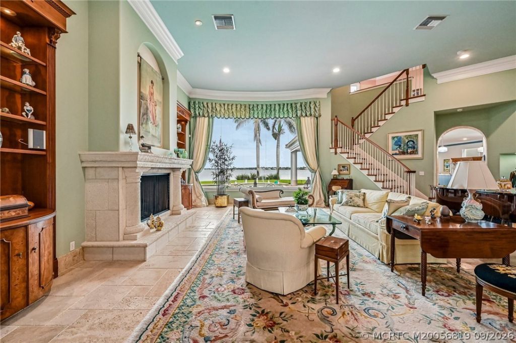 118 SW Palm Cove Drive, Palm City, FL 34990 Photo