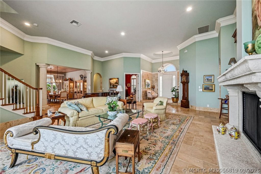 118 SW Palm Cove Drive, Palm City, FL 34990 Photo