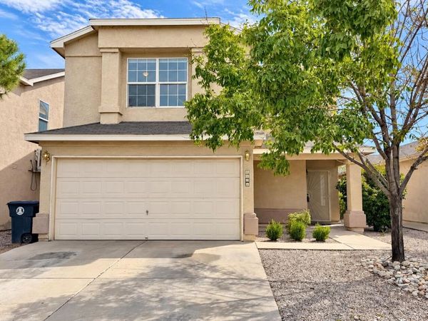 8300 Vista Serena Lane SW, Albuquerque, NM 87121