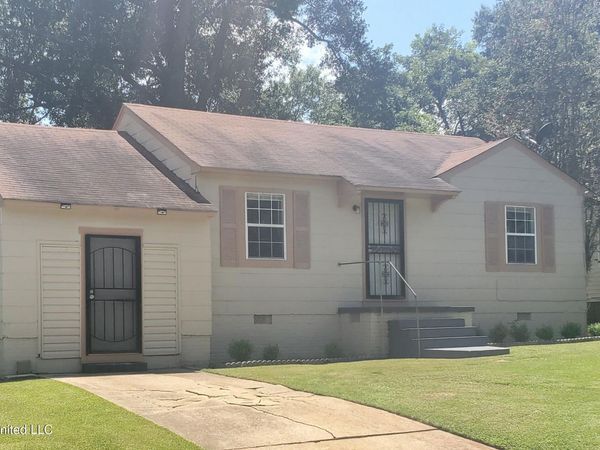 4221 Richmond Circle, Jackson, MS 39209