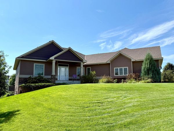 1614 Quie Lane, Northfield, MN 55057