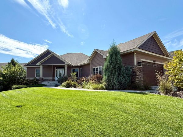 1614 Quie Lane, Northfield, MN 55057