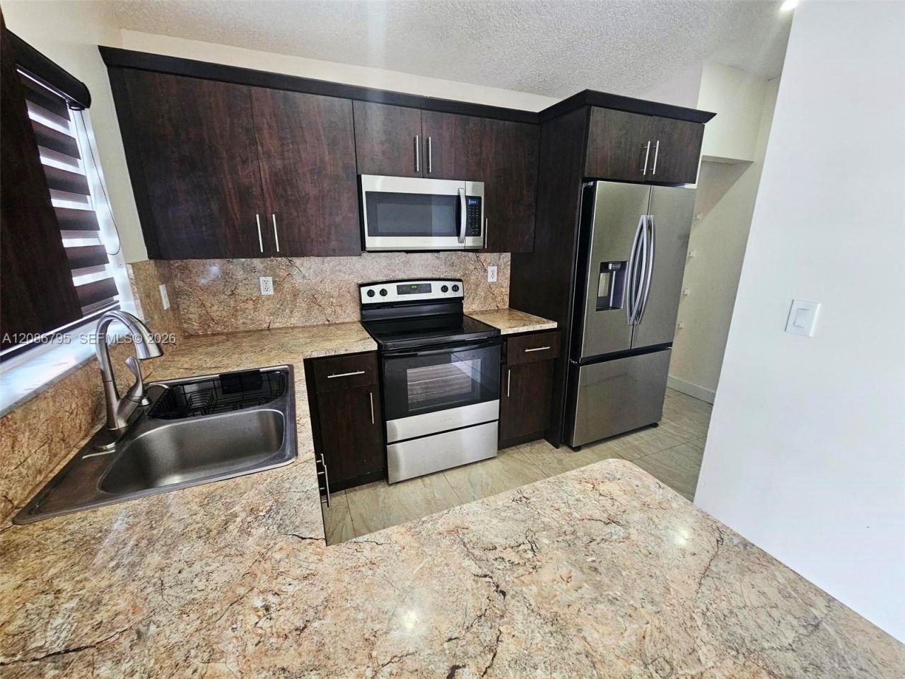 9319 NW 121 St, Unit 9319, Hialeah Gardens, FL 33018 Photo
