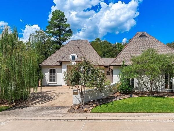 9018 Wisterian Way, Shreveport, LA 71106