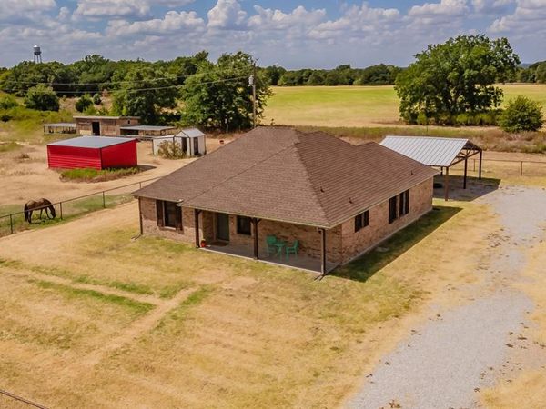 4798 County Road 2690, Alvord, TX 76225