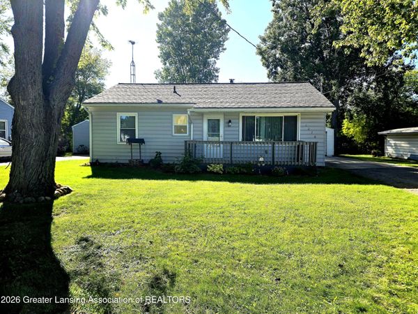 1020 Tracy Street, Owosso, MI 48867