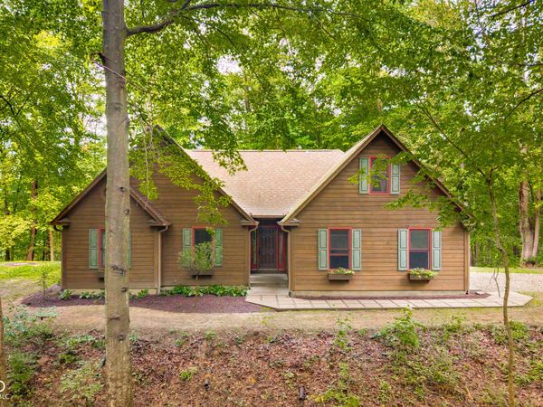 13555 Bellsville Pike , Columbus, IN 47201