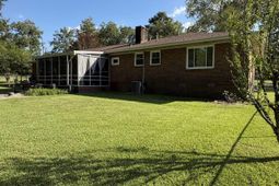 2307 Brookside Drive photo 4