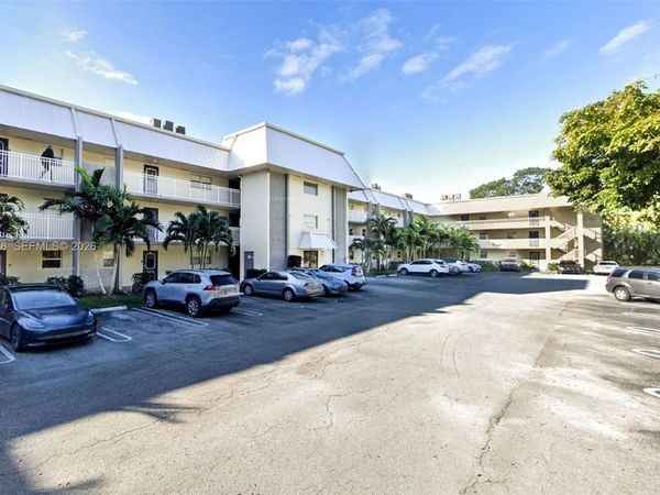 2980 Riverside Dr , Unit 227-3, Coral Springs, FL 33065