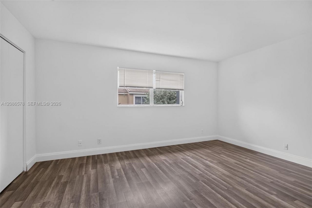 2980 Riverside Dr, Unit 227-3, Coral Springs, FL 33065 Photo