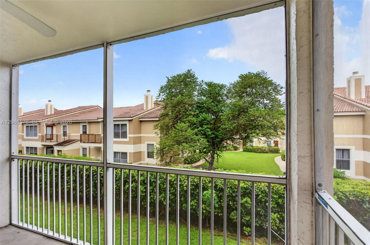 2980 Riverside Dr, Unit 227-3, Coral Springs, FL 33065 Photo