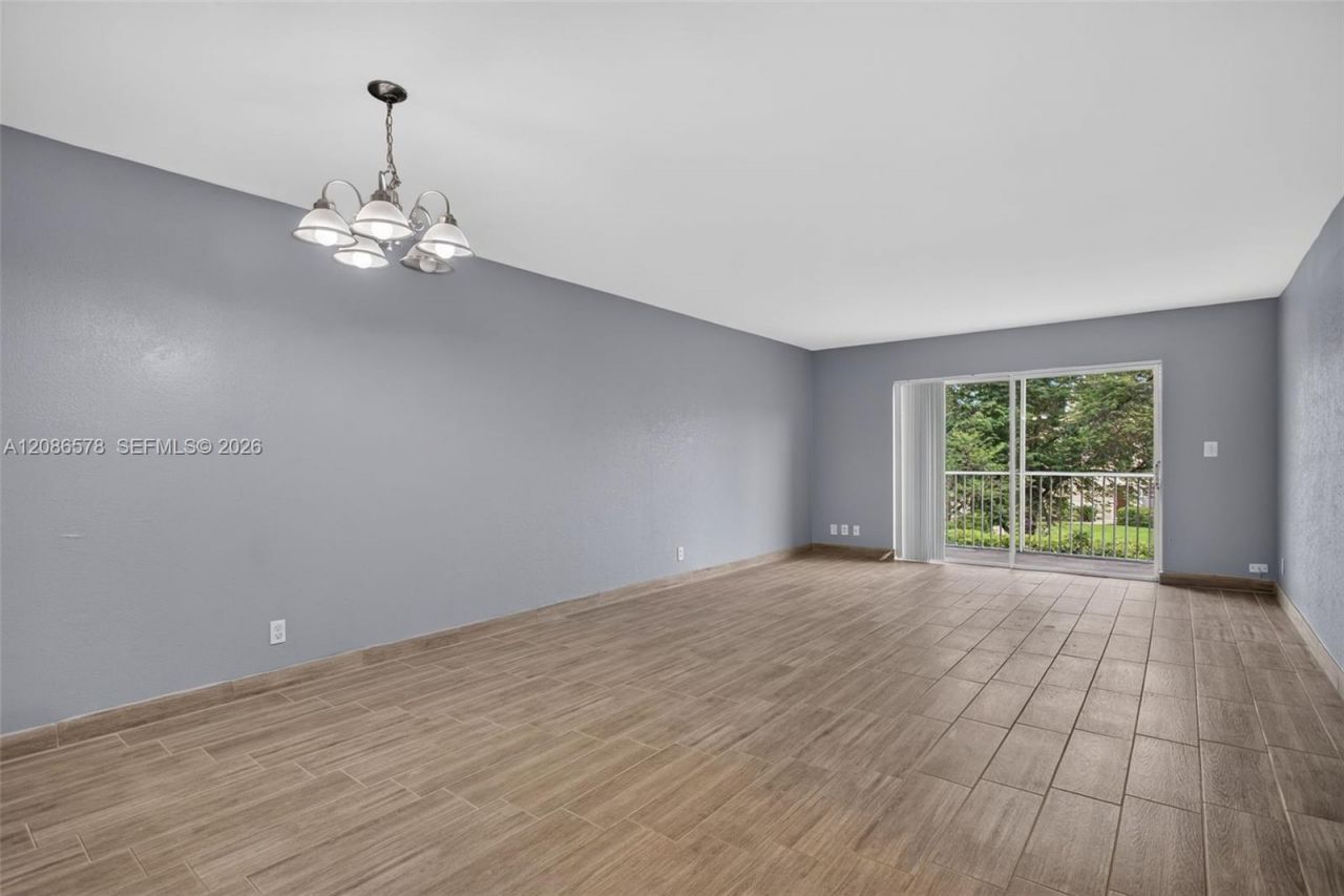2980 Riverside Dr, Unit 227-3, Coral Springs, FL 33065 Photo