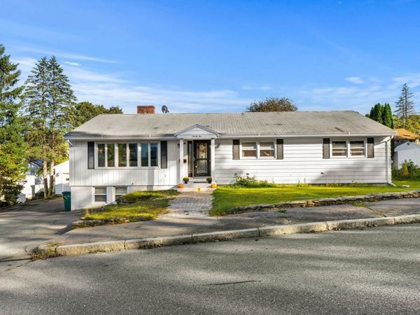25 Belli Ave, Fitchburg, MA 01420