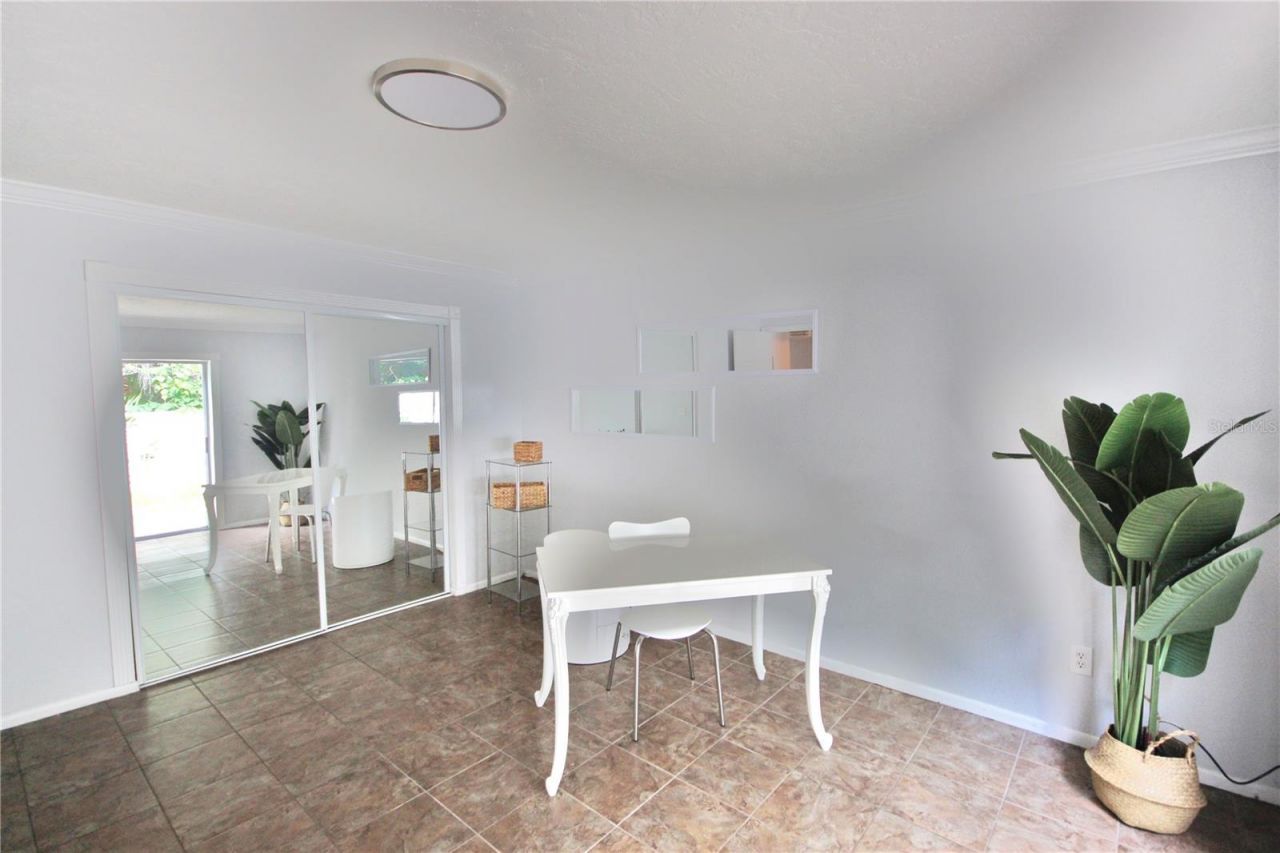 4805 Rilma Avenue, Unit 106, Sarasota, FL 34234 Photo