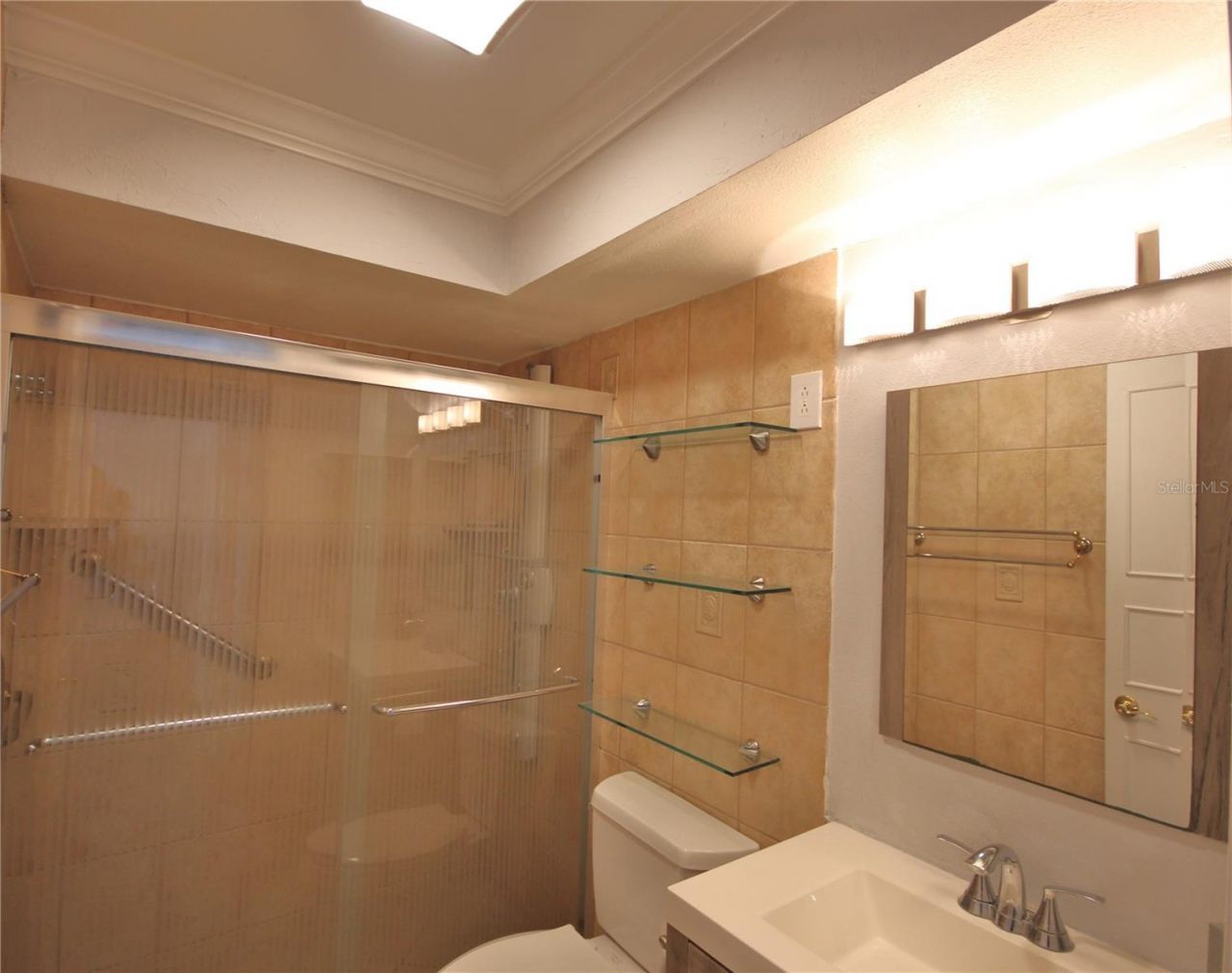 4805 Rilma Avenue, Unit 106, Sarasota, FL 34234 Photo