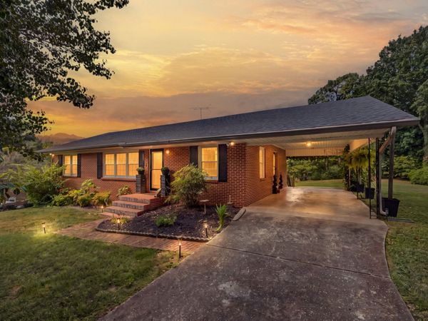 201 N Hardin Dr, Columbia, TN 38401