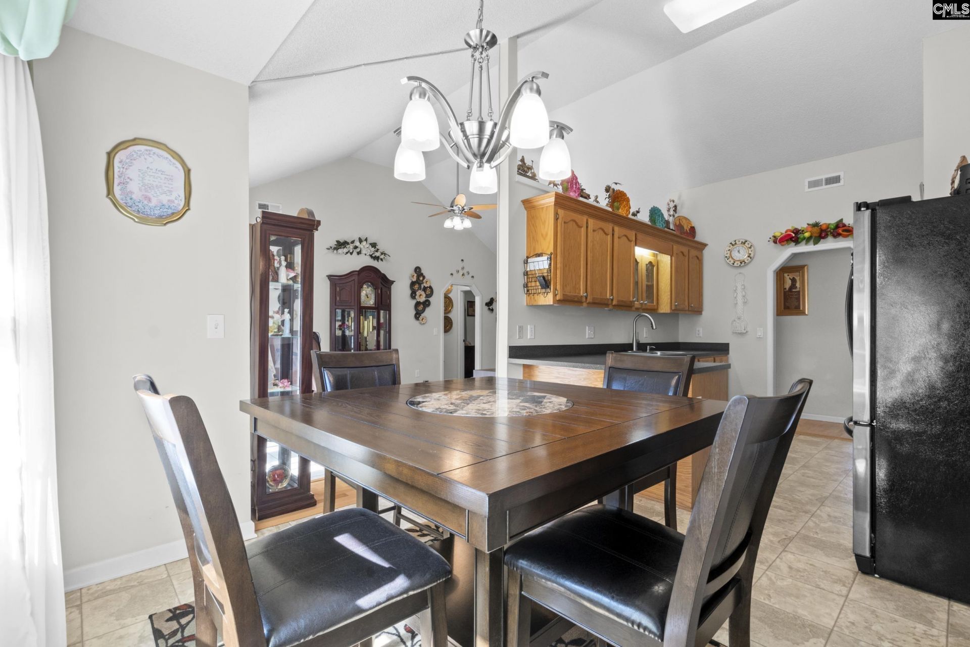 3110 Tamarah Way  Photo 8