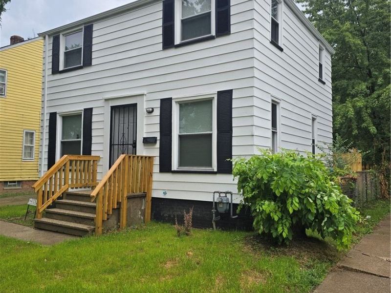 12604 Crossburn Avenue, Cleveland, OH 44135 Photo 2