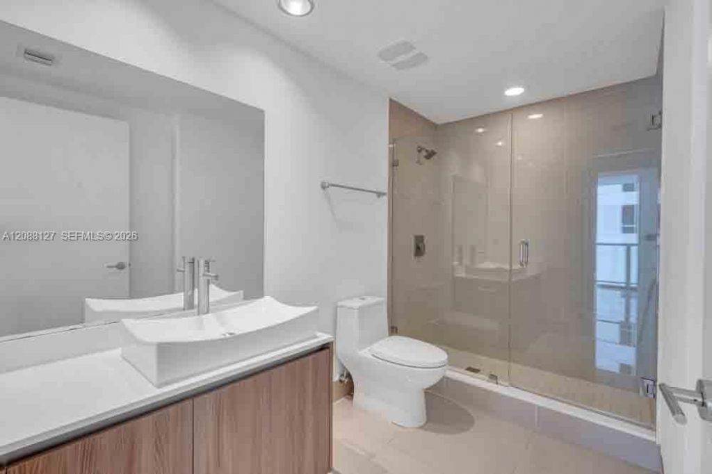 201 SW 17th Rd , Unit 302, Miami, FL 33129 Photo