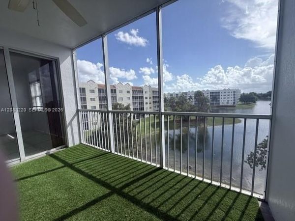 10730 NW 66th St, Unit 403, Doral, FL 33178