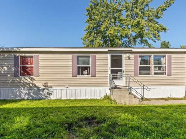 144 Fescue Drive SE, Kentwood, MI 49548