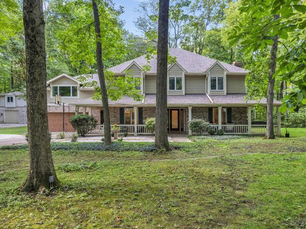 5101 Hawthorne Valley Drive , Westerville, OH 43082