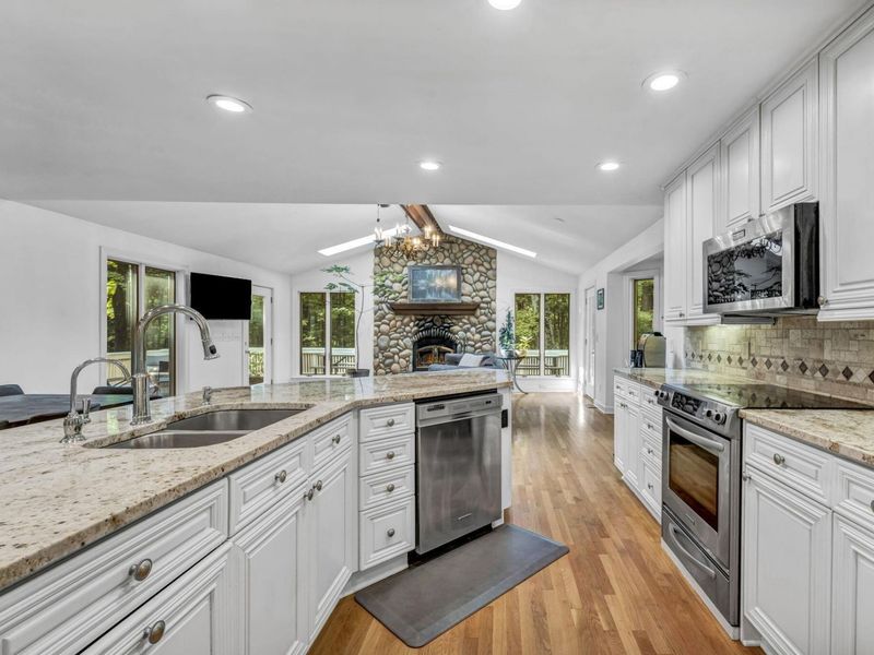 5101 Hawthorne Valley Drive, Westerville, OH 43082 Photo 19