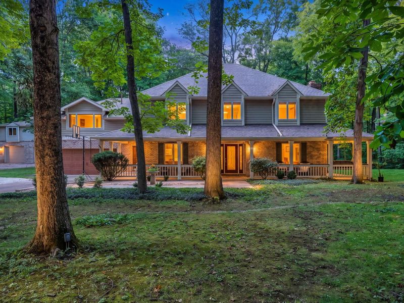 5101 Hawthorne Valley Drive, Westerville, OH 43082 Photo 2